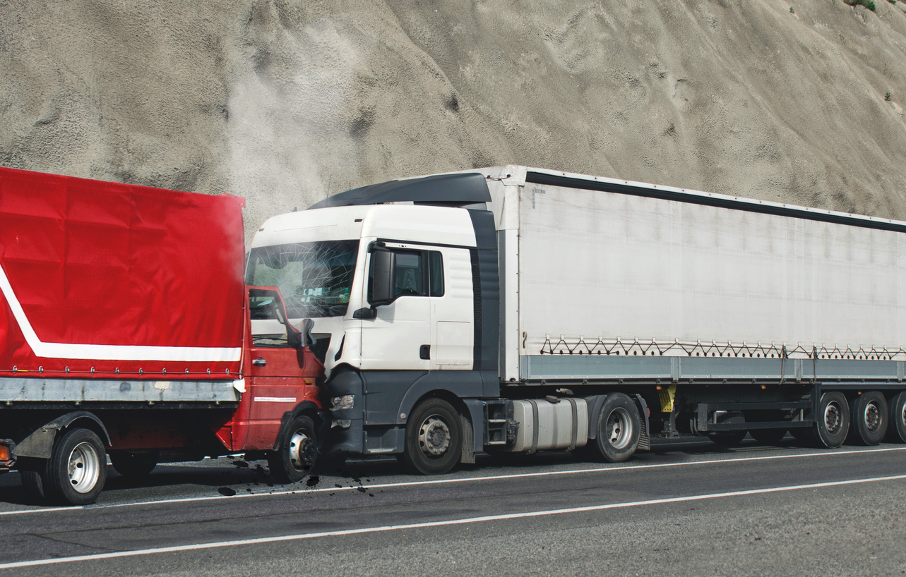 How Fast Can Commercial Trucks Safely Travel on Highways in Texas?