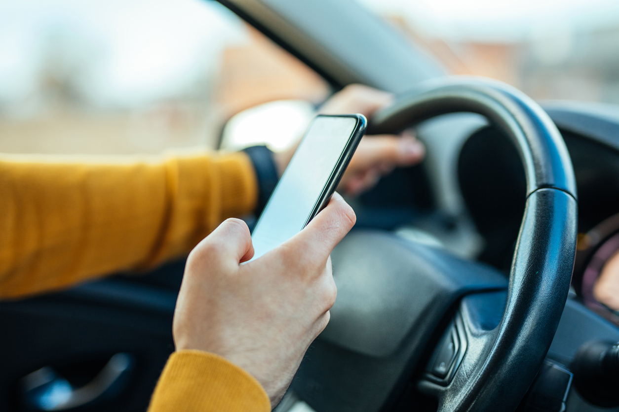 Can You Use Your Phone While Driving in Texas?
