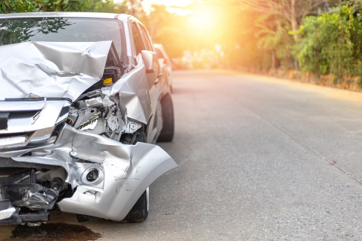 A Guide To Understanding Back Injuries After a Car Accident